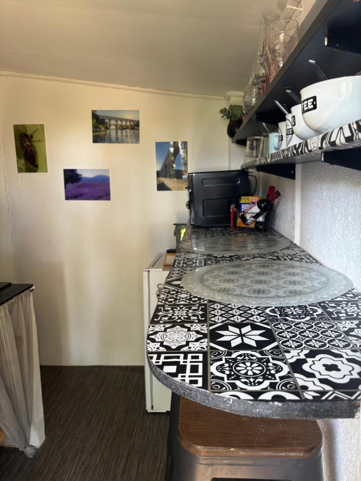 Studio Havre De Paix Au Pont Du Gard Piscine Et Jacuzzi Chez Valerie Payre Вер-Пон-дю-Гар Экстерьер фото